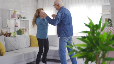 Mature-couple-is-dancing.-Carefree-old-age.