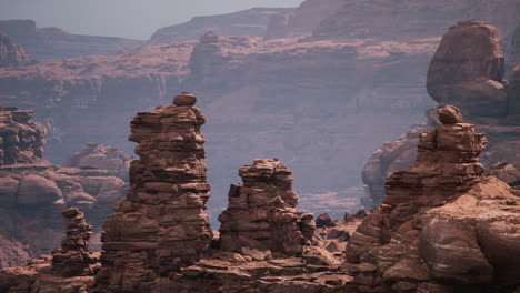 golden rocks in grand canyon