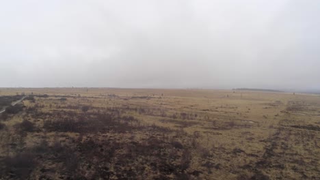 vista aérea de los pantanos altos, situados entre las ardenas y las tierras altas de eifel