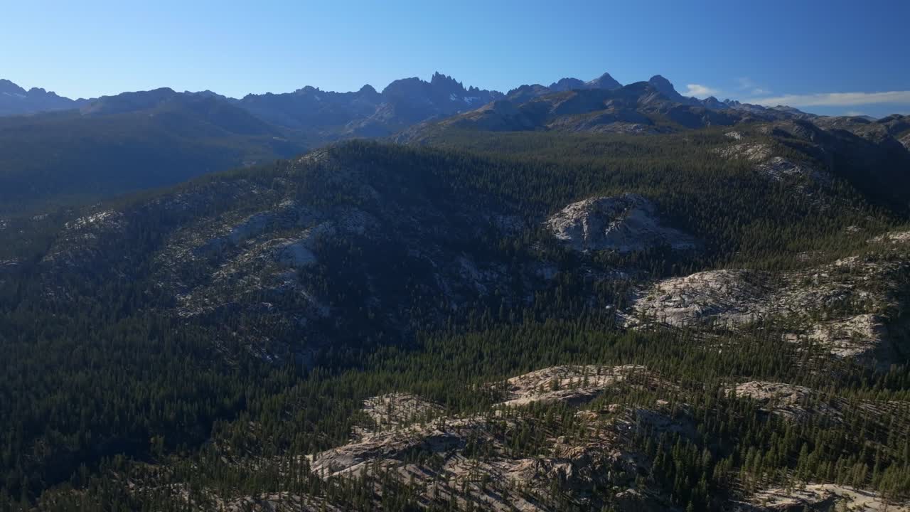 Minarets Vista Banner Peak Mammoth Mountain Lakes Sierras PCT Trail aerial drone California daytime morning afternoon blue sky clouds nature landscape Pacific Crest Trail Ridge upwards motion