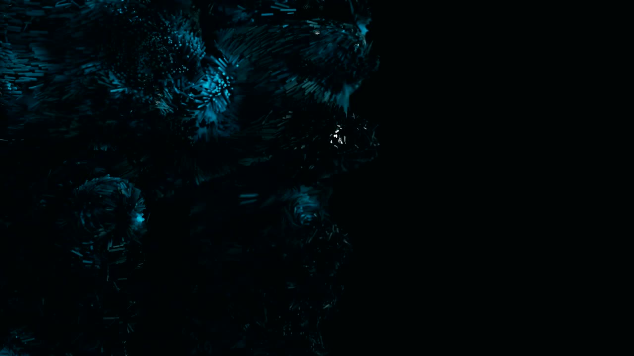 абстрактные кубические формы взрываются через кадр.