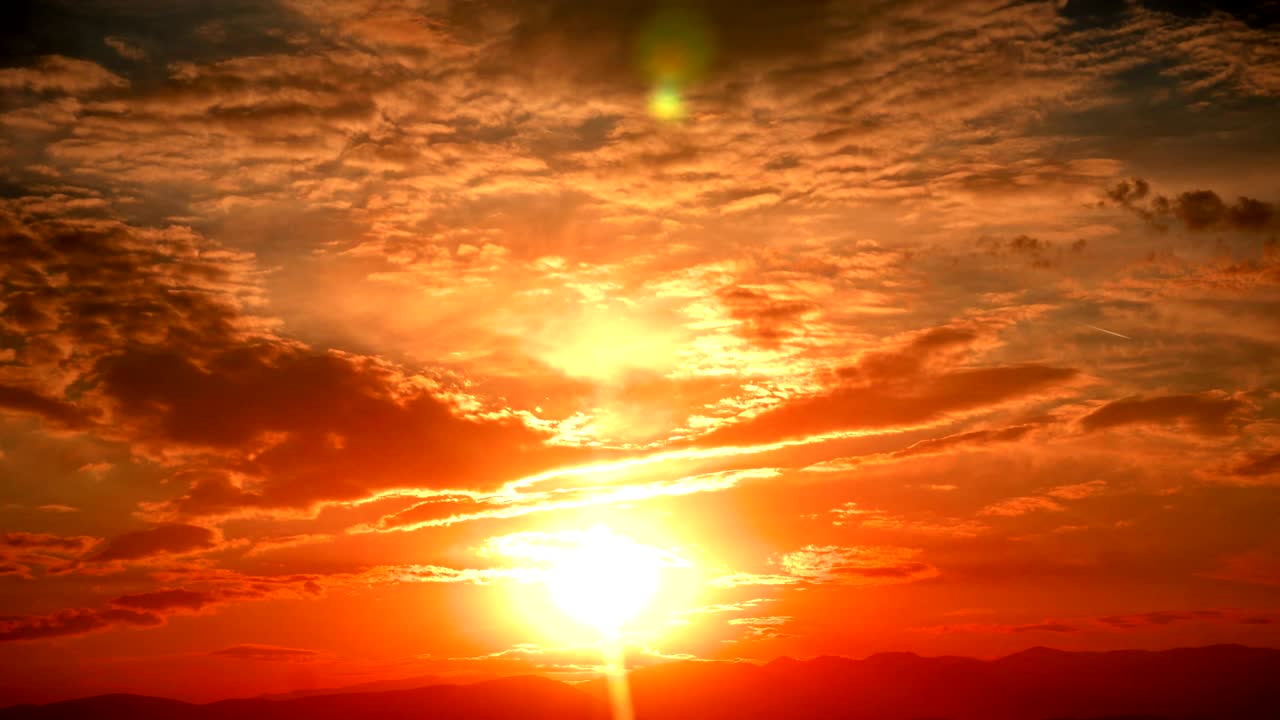 золотая панорама заката с задержкой времени 4k