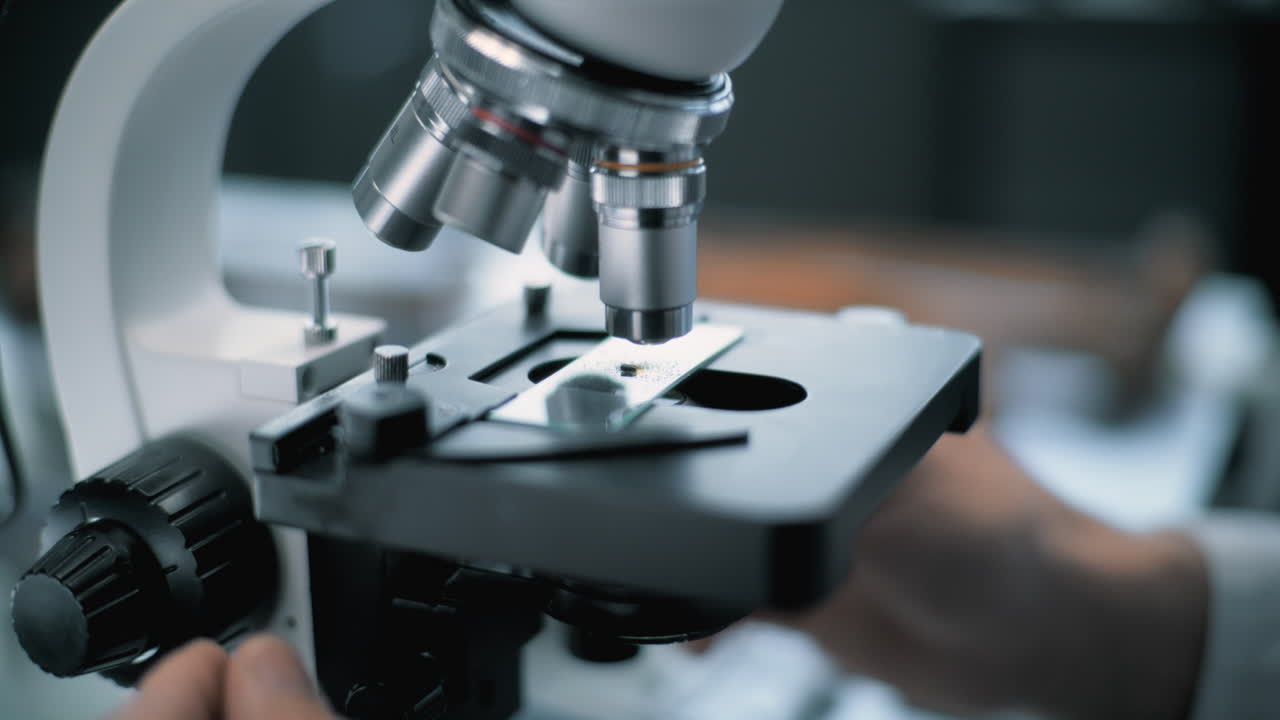 マイクロスコープ 研究室