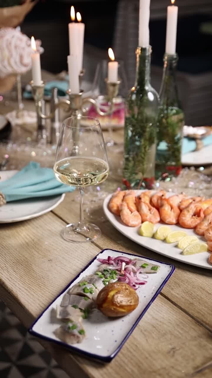 mesa de jantar de festa de férias