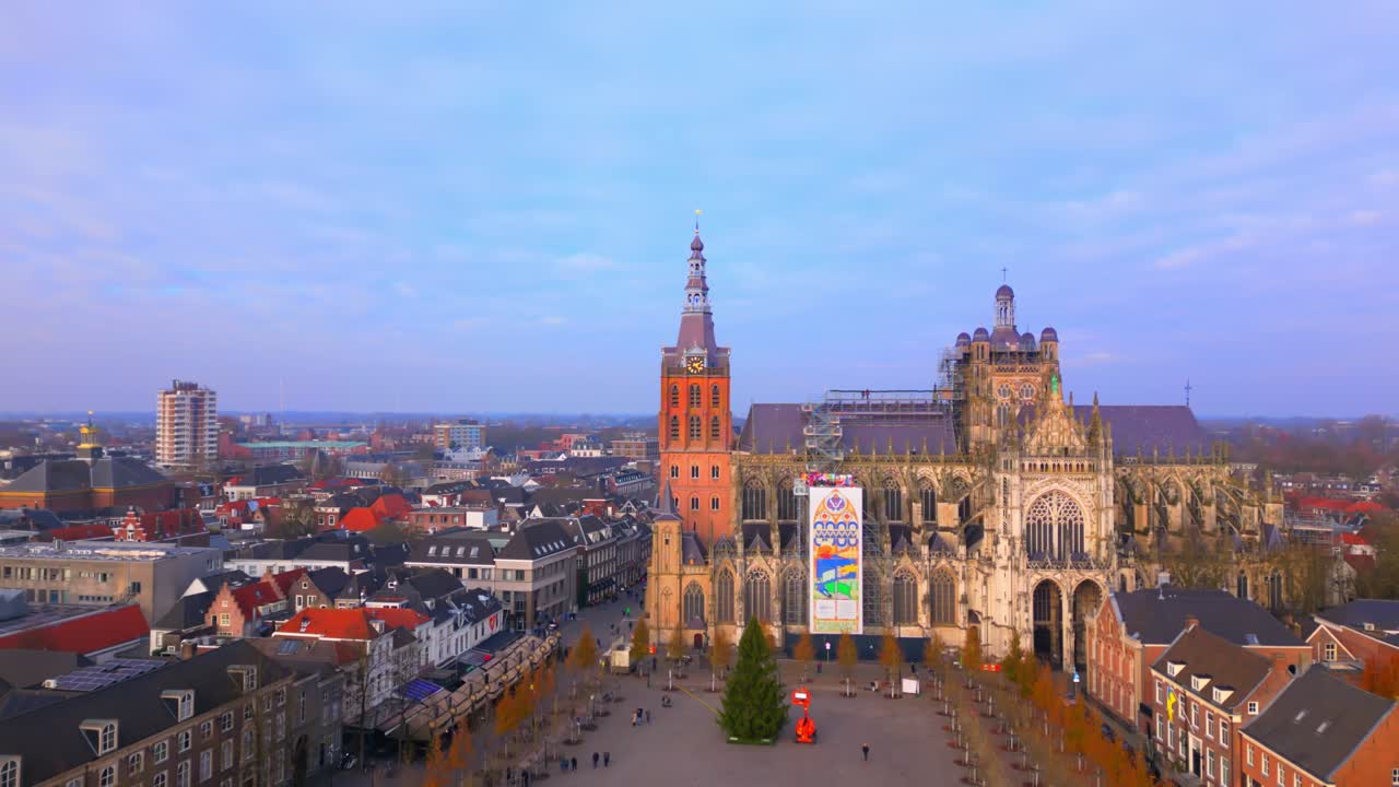 잔 신트 가톨릭 고 대성당 역사적인 중심의 드론 고정