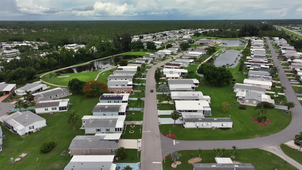Neighborhood of Mobile Homes