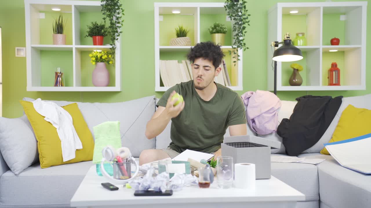 게으르고 무모한 젊은이.