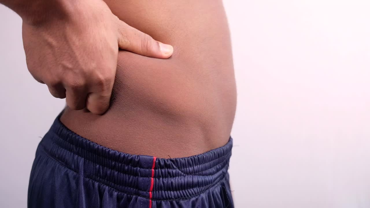 hombre con dolor de espalda