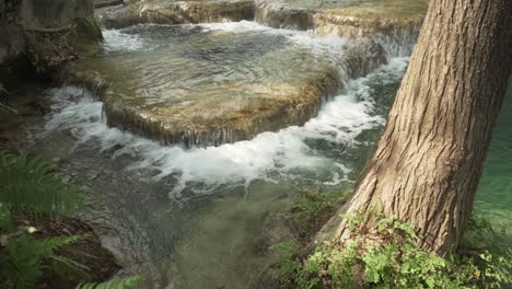 Cascadas-Y-Pozas-De-Agua-Cristalina-En-San-Luis-Potosi