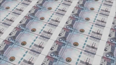 Impresión-De-Billetes-De-500-Riales-Sauditas-Mediante-Una-Prensa-De-Dinero