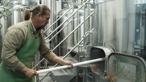 Man-working-at-the-factory