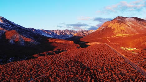 Autumn-snowfall-in-southwest-mountain-aerial-panoramic-view