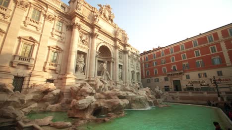 Flying-Towards-Trevi-Fountain