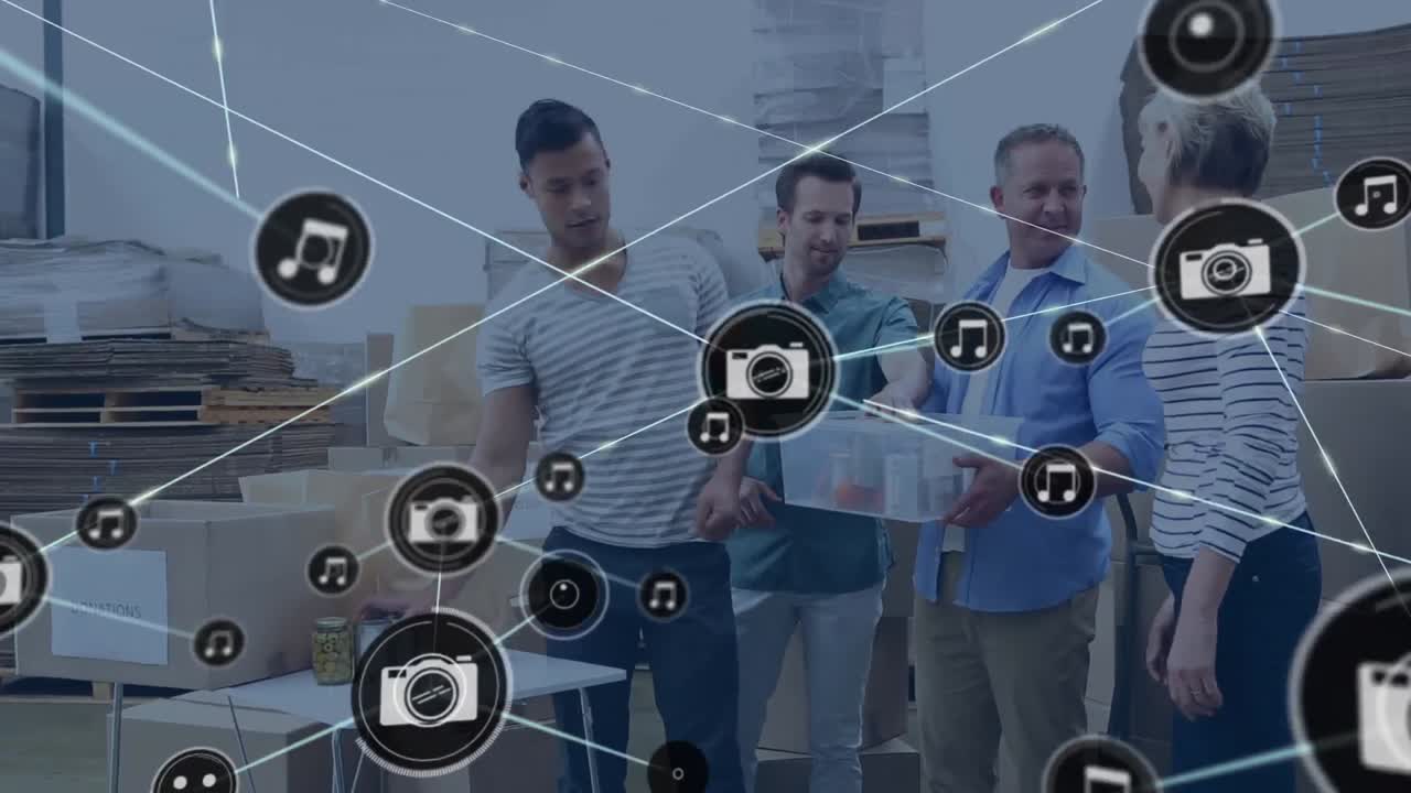 창고에 있는 다양한 사업가들 사이의 연결망의 활성화