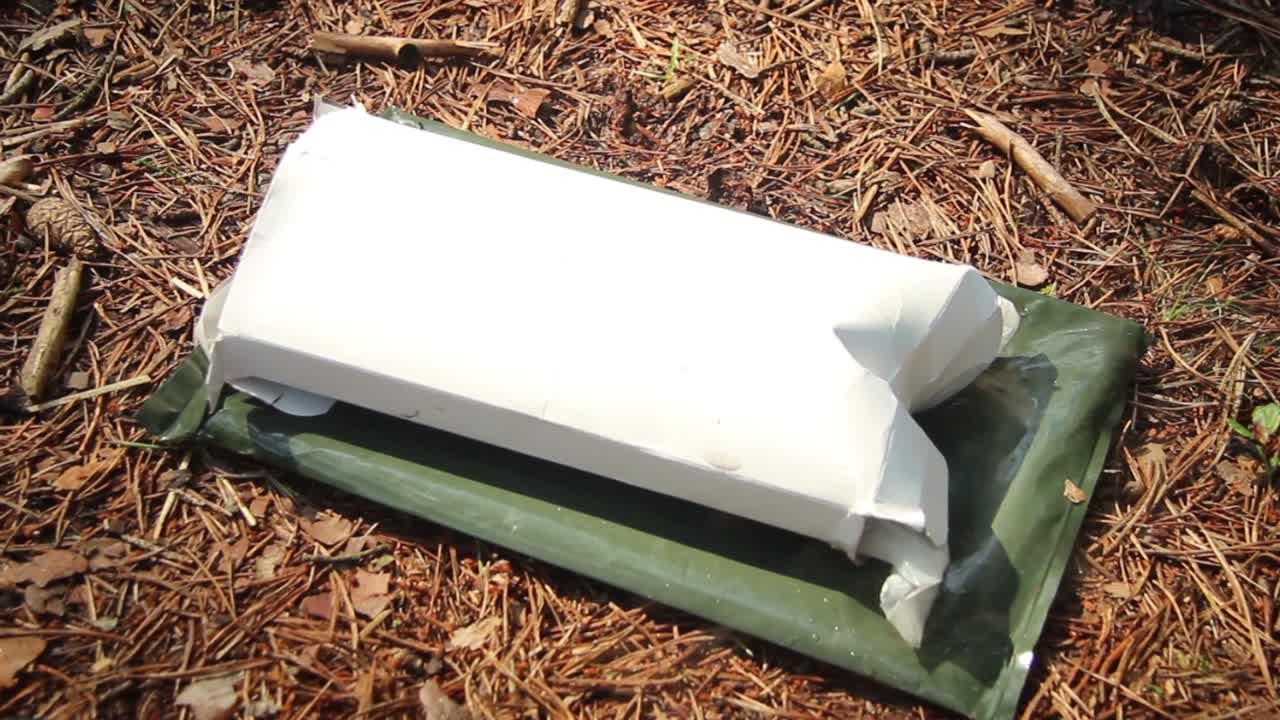 바로 먹을 수 있는 리투아니아 군대 식사