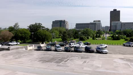 View-of-downtown-Baton-Rouge,-Louisiana-from-the-steps-of-the-state-capitol-building-with-video-panning-left-to-right