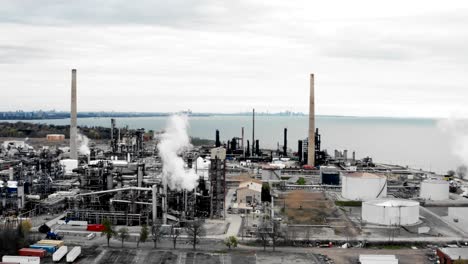 establishing shot of an oil, petroleum, gas refinery.