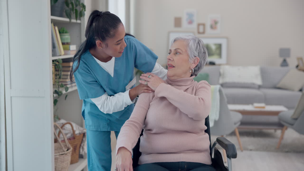 enfermera, hogar de ancianos y mujer de apoyo