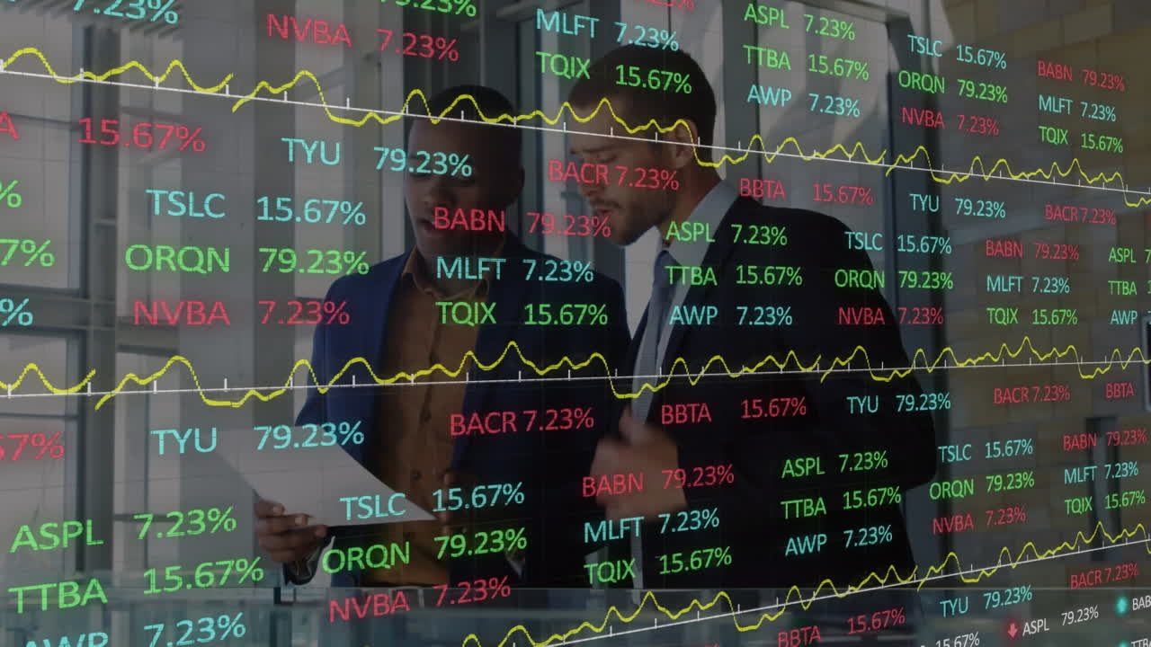 Animasjon av finansiell databehandling over mangfoldige forretningsfolk på kontoret