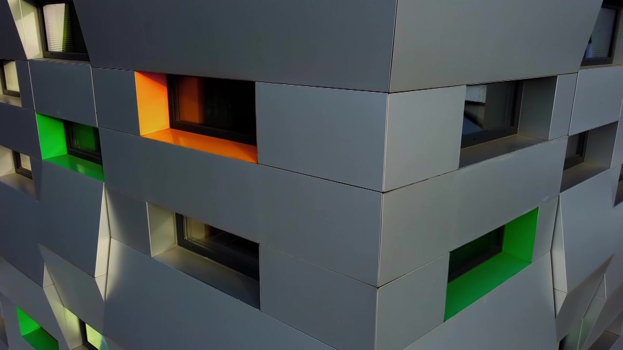Elementer af moderne arkitektur. Optagelse af bygningen