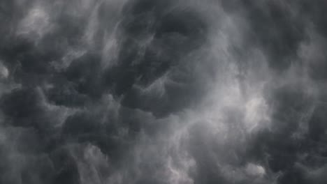 punto de vista dentro de las nubes cumulonimbus