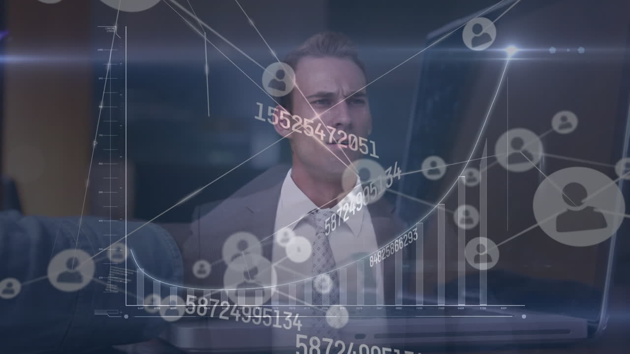 animación de la red de conexiones y procesamiento de datos sobre empresarios caucásicos