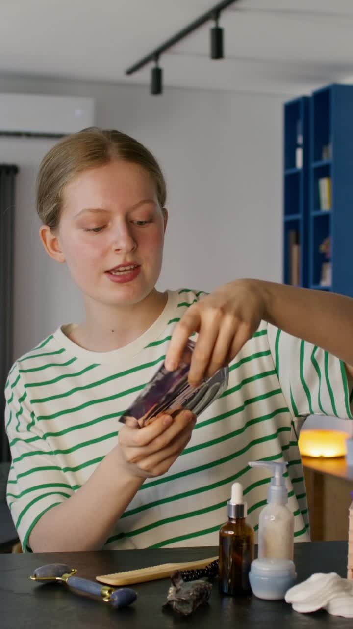 rutina de cuidado de la piel: revisión de las máscaras para los ojos