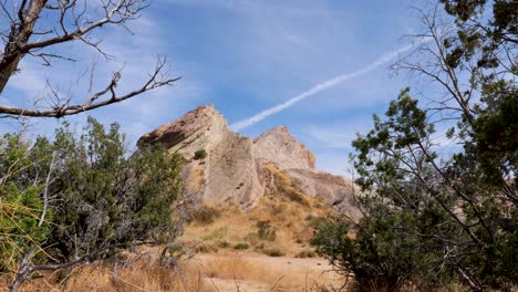 Vasquez-Rocks,-near-Agua-Dolce,-in-Los-Angeles-County,-Famous-rock-formations-featured-in-many-films-and-TV-shows