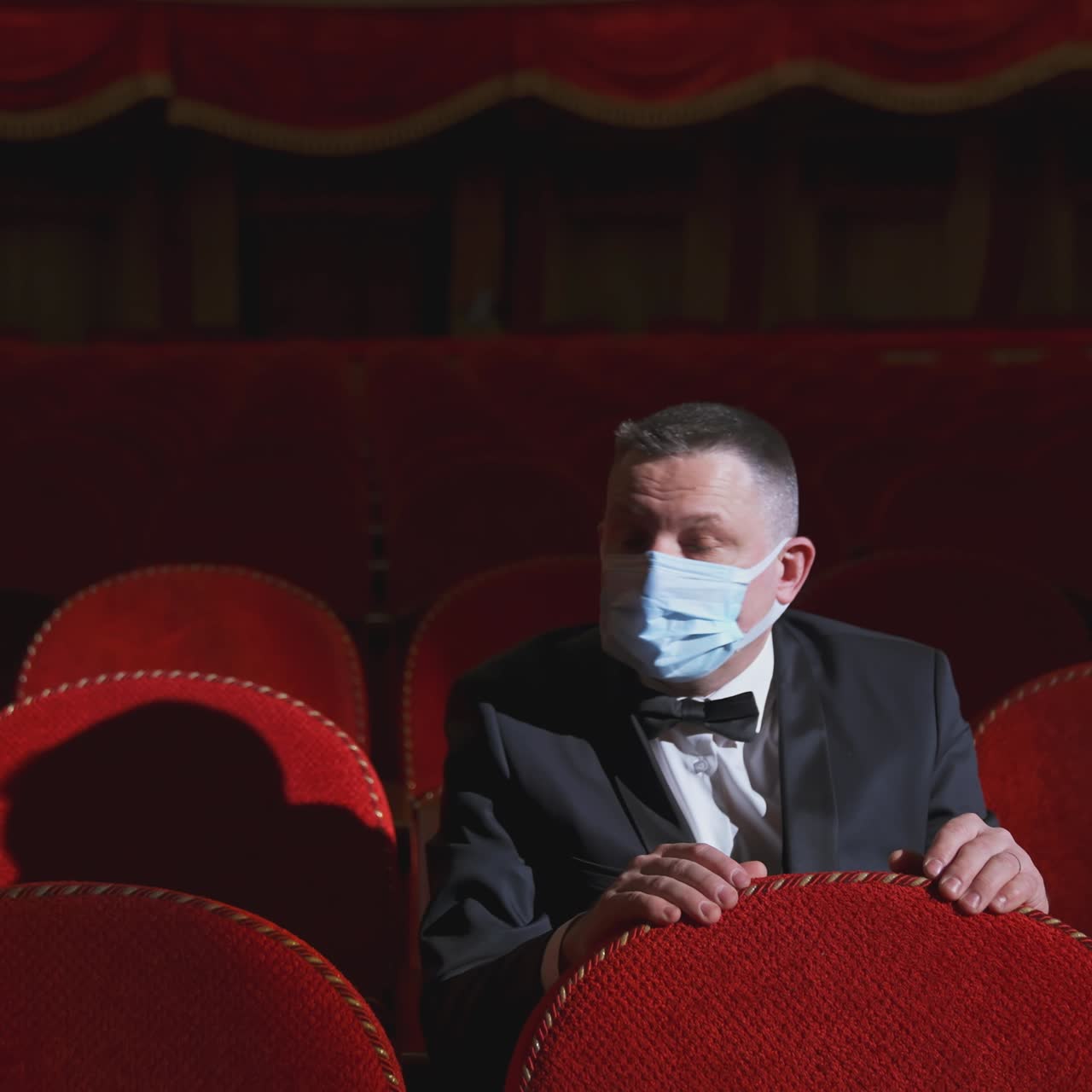 Theater after pandemic of covid-19