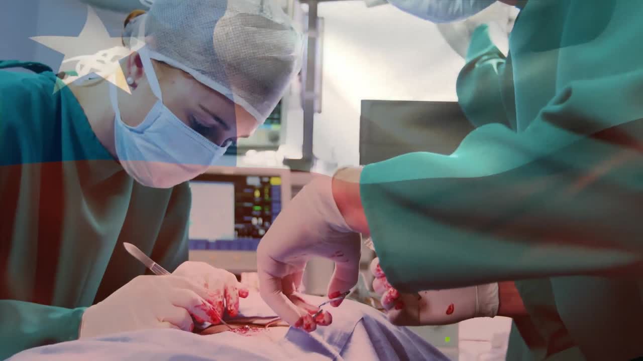 Animazione della bandiera del Cile su chirurghi in sala operatoria