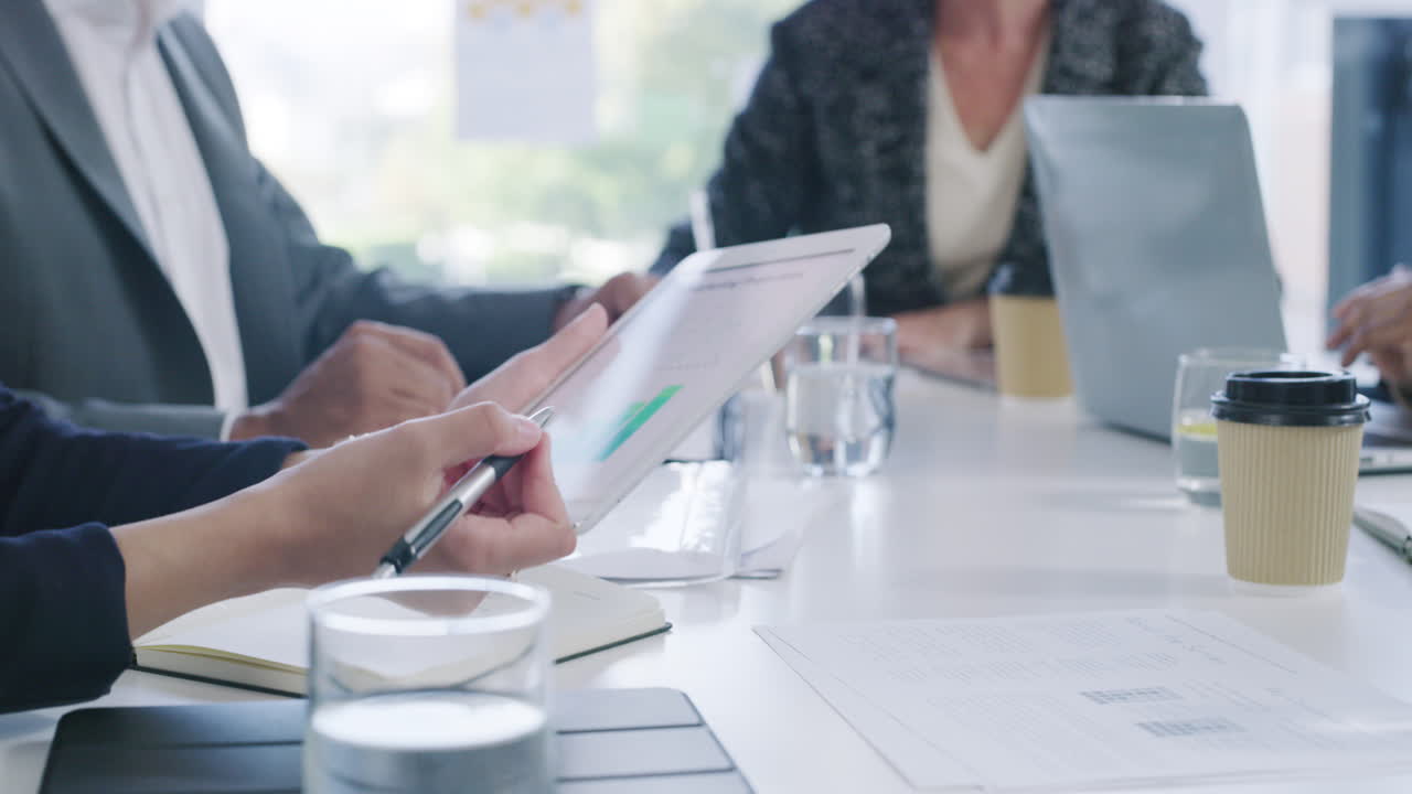 ビジネスミーティングが進行中