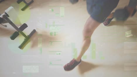 animación de la red de conexiones y procesamiento de datos sobre el hombre haciendo ejercicio en el gimnasio