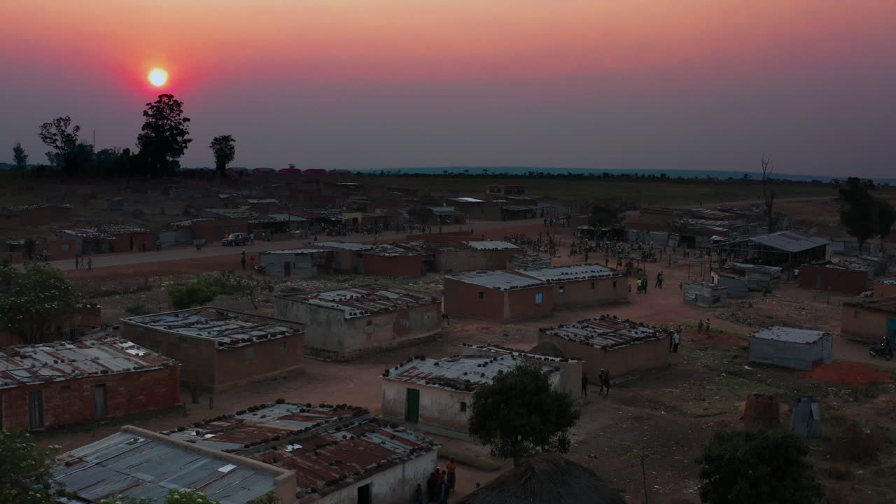 veling front in a small African village, Angola 15