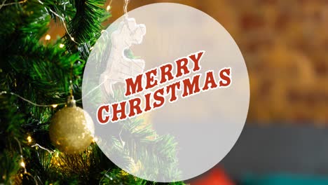 animación del texto de feliz navidad sobre el árbol de navidad en el fondo