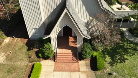 Blick-Auf-Den-Kirchturm-In-Fairhope,-Alabama