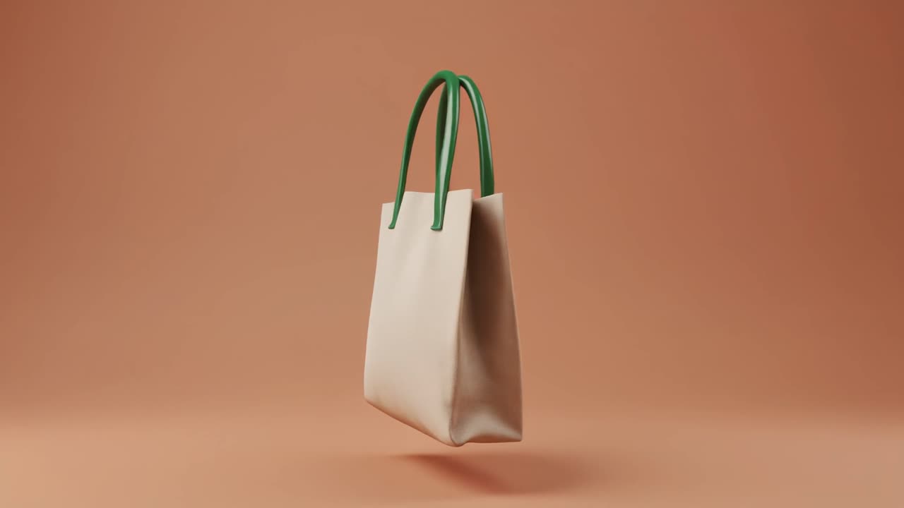 Bolso Tote Beige con Asas Verdes Girando sobre Fondo Marrón