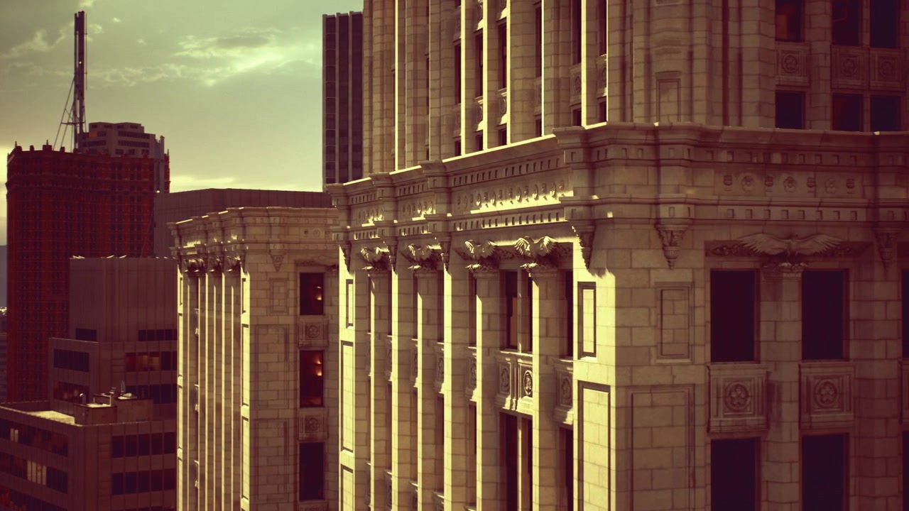Architettura storica luminosa, il sole inonda un elegante edificio antico