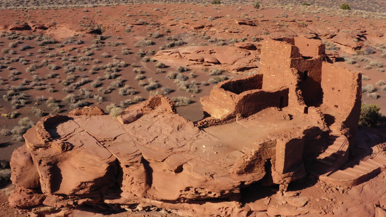 wukoki pueblo - patrimonio arquitectónico nativo americano en el monumento nacional de wupatki