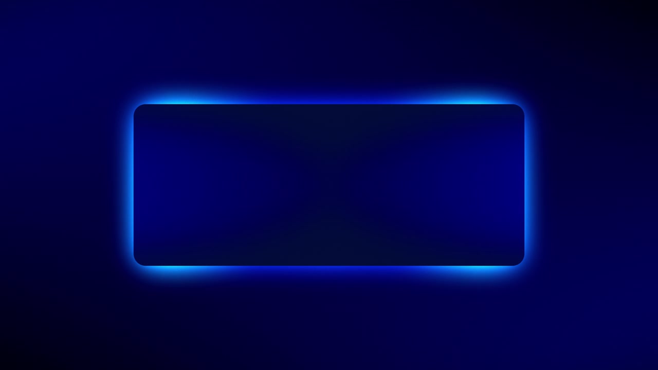 Une plaque rectangulaire à dégradé bleu profond flotte sur un fond sombre, ses bords électriques pulsant d'une lumière douce tandis qu'un mouvement subtil crée une boucle d'animation élégante et futuriste avec une profondeur puissante.