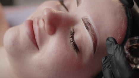 eyebrow microblading procedure