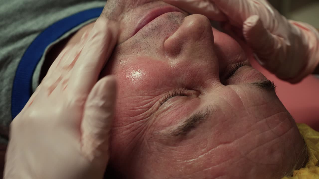 Facial massage for men