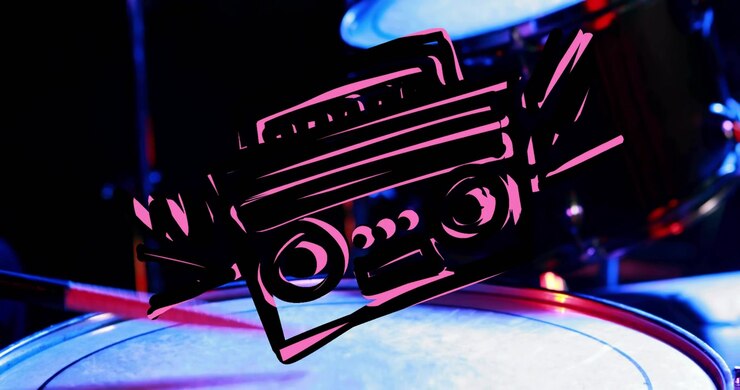 Illustrazione di un boombox che appare su una pelle di rullante illuminata e ruota lungo il fusto del tamburo, per i designer musicali.