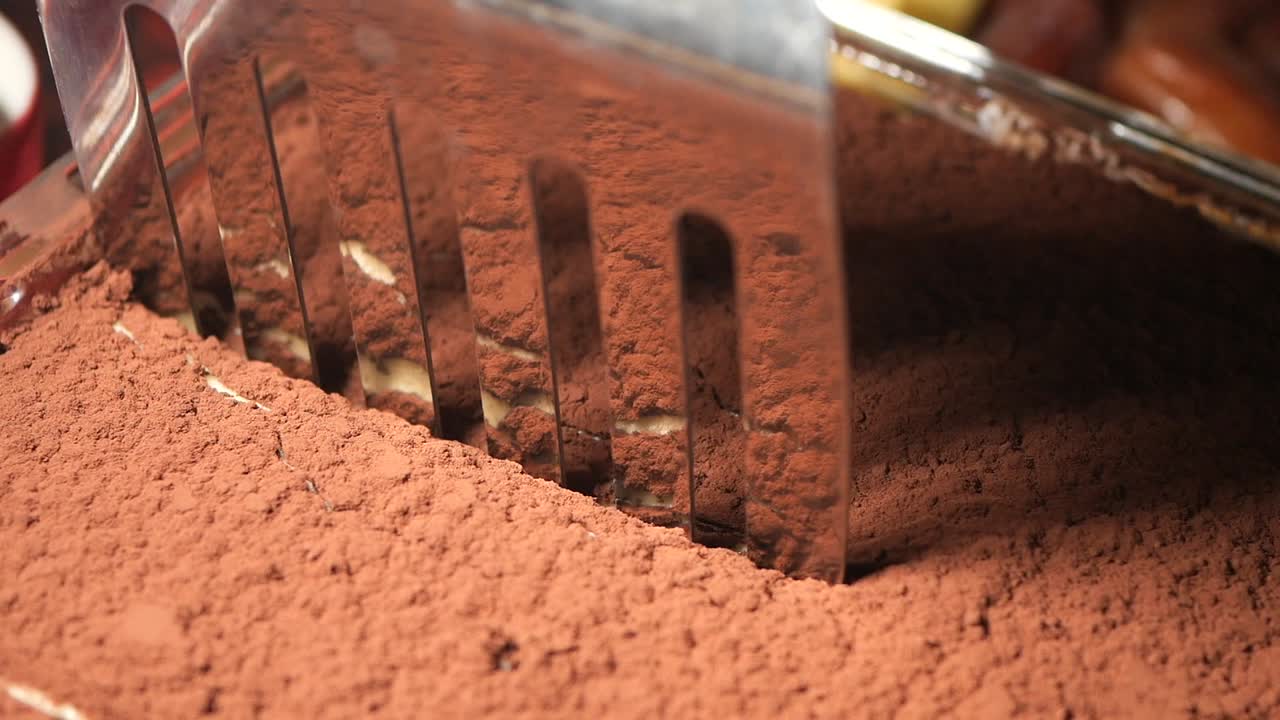 Tiramisu preparation