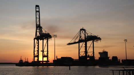 timelapse at port klang