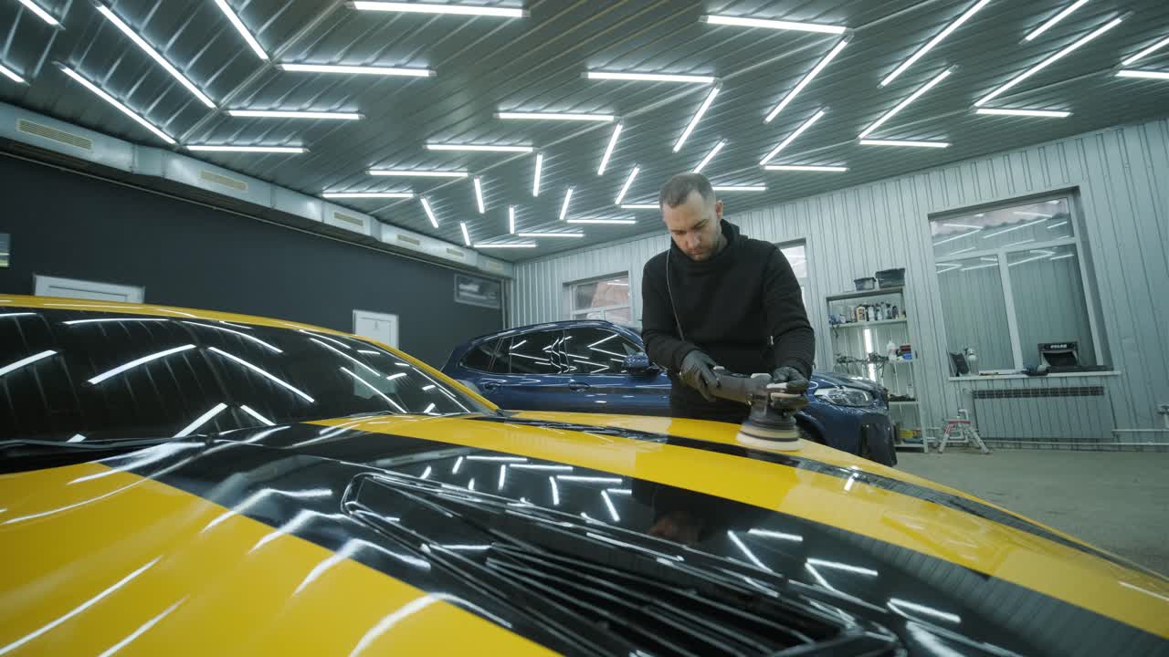 Professional Car Detailing – Washing, Ceramic Coating, and Interior Cleaning