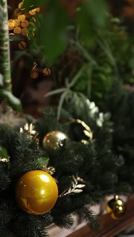 christmas decorations with plants