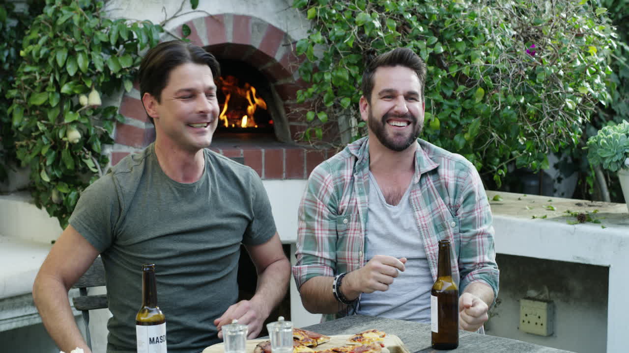 ¡tenemos todo lo que necesitamos aquí mismo!