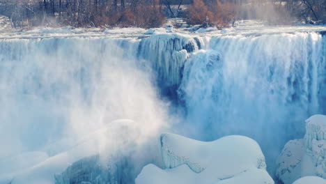 winter at niagara falls frozen with ice and snow 03