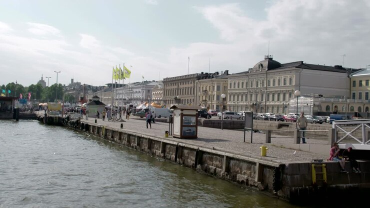 La vista del mercato di Helsinki 4K FS700 Odyssey 7Q.