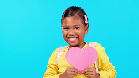 Portrait,-girl-with-paper-heart